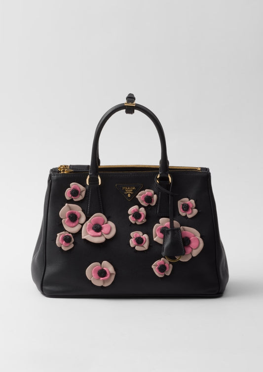 Large Prada Galleria leather bag with floral appliquếs